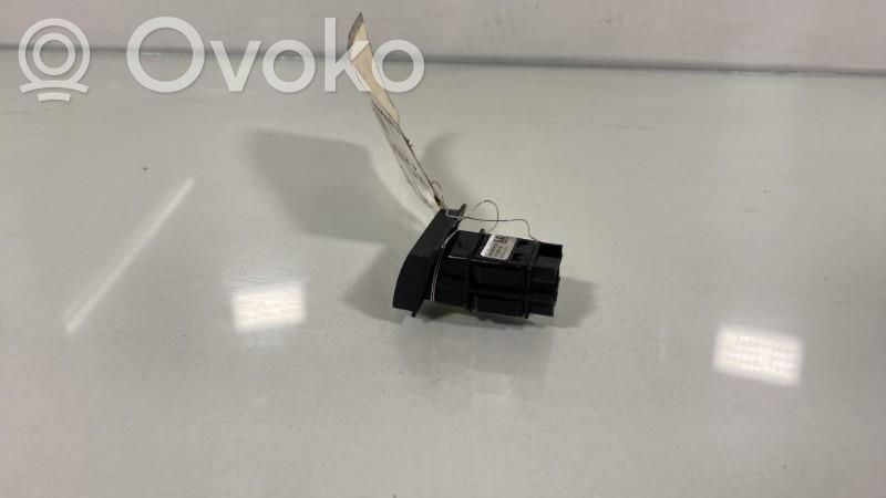 Comutator lumini pericol   252907372R