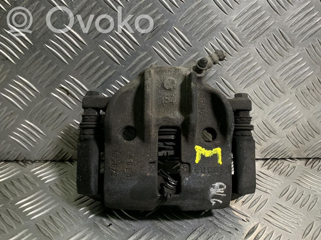 Peugeot 306 Zacisk hamulcowy przedni 