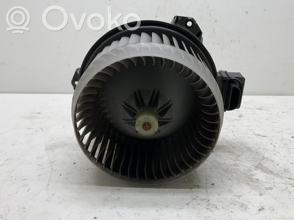 Toyota Yaris Ventola riscaldamento/ventilatore abitacolo