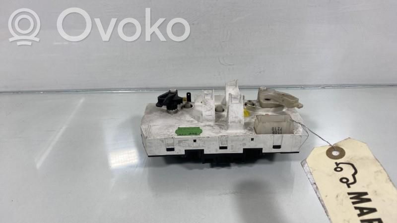 Peugeot 206+ Panel klimatyzacji 