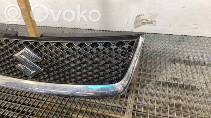 Suzuki Grand Vitara II Atrapa chłodnicy / Grill 
