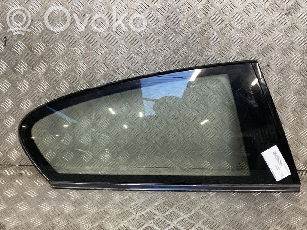 Rear side window   51377164630