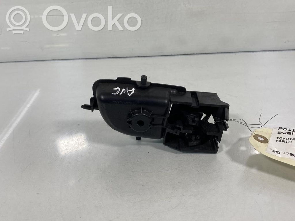 Toyota Yaris Manecilla interna puerta delantera 