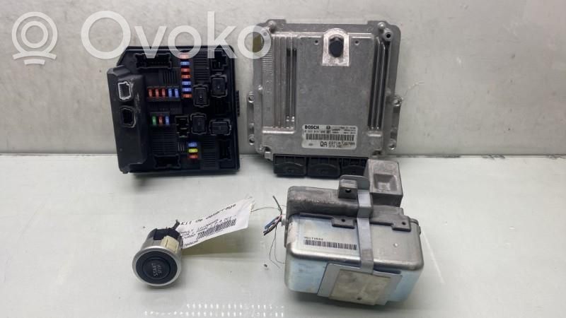 Renault Koleos I Juego de cerradura y set ECU del motor 