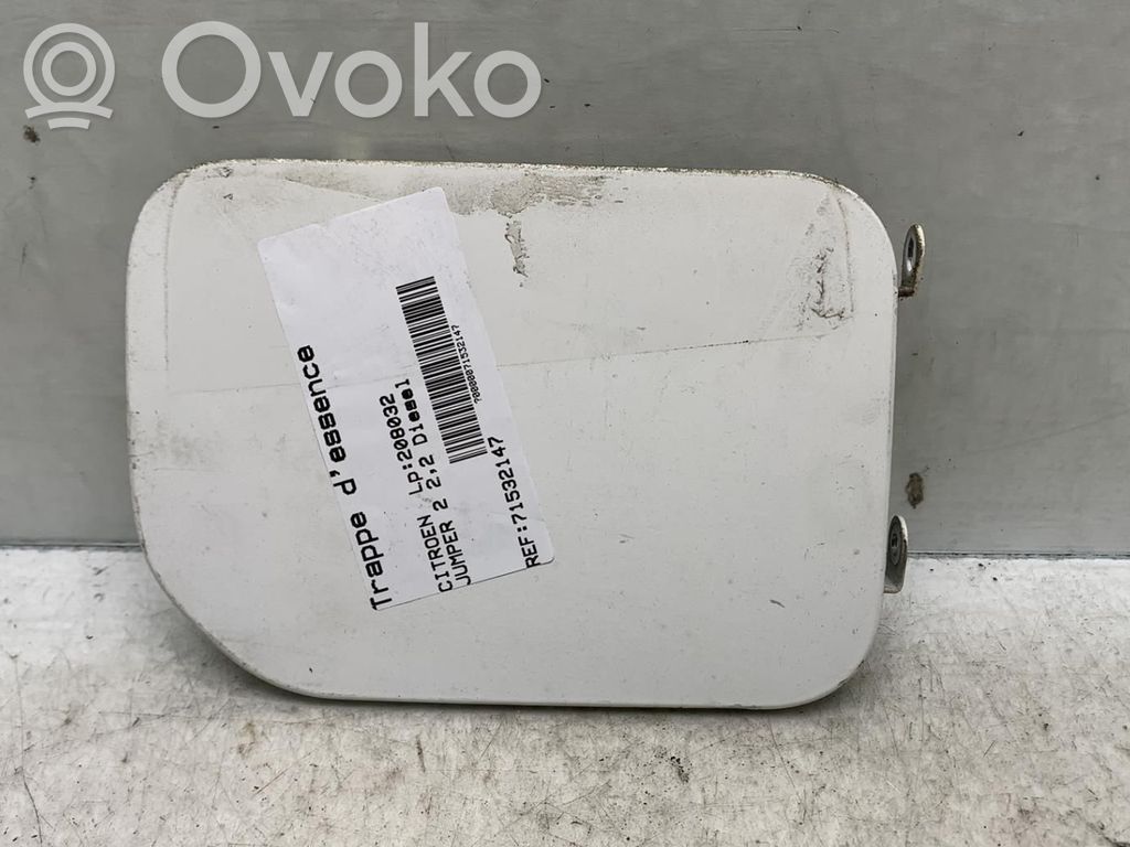 Klapka wlewu paliwa   00001517A0