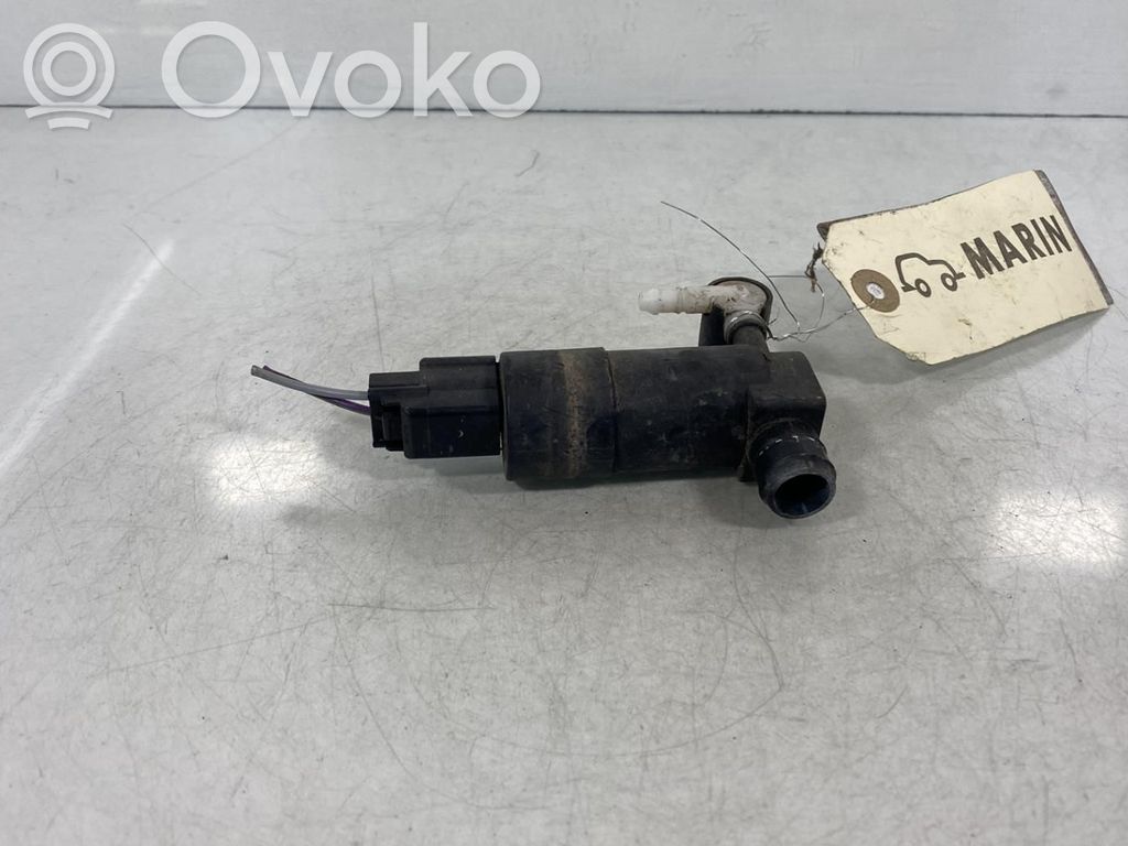 Ford Focus Windscreen/windshield washer pump 