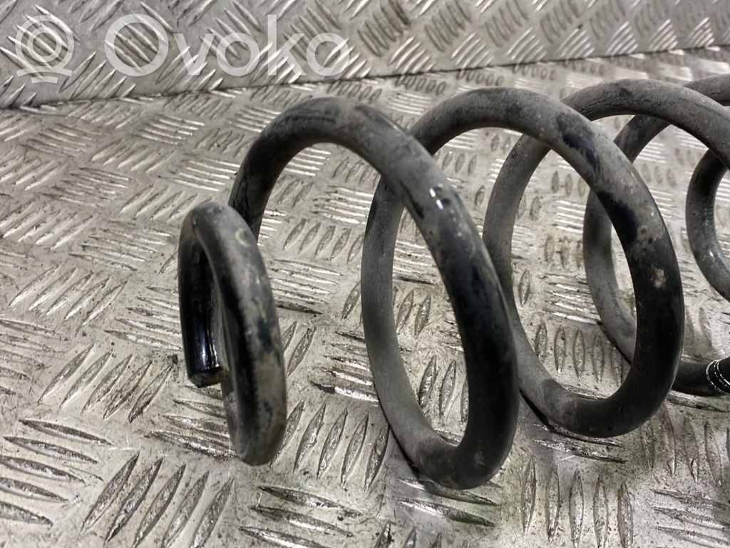 Nissan Juke I F15 Feder hinten 