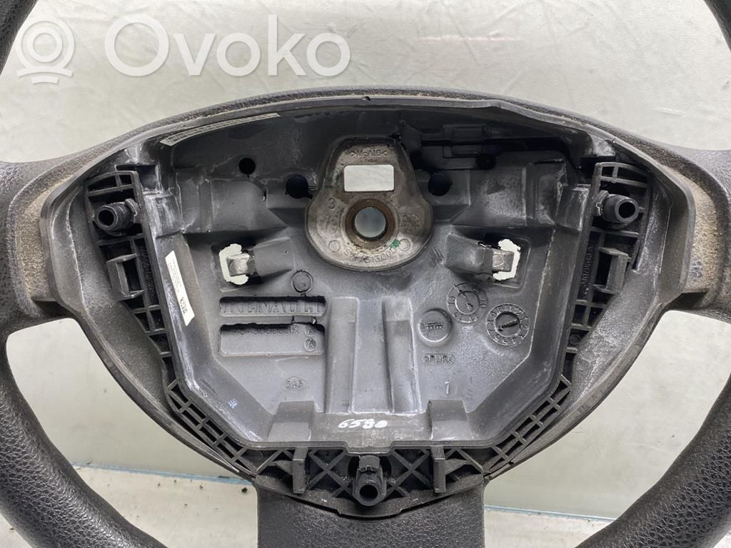 Dacia Duster Ohjauspyörä 