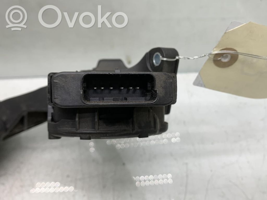 Citroen C3 Picasso Accelerator throttle pedal 