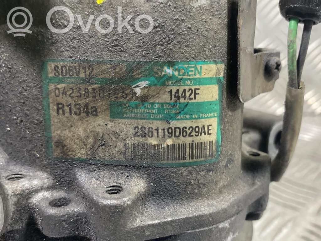 Mazda 2 Ilmastointilaitteen kompressorin pumppu (A/C) 