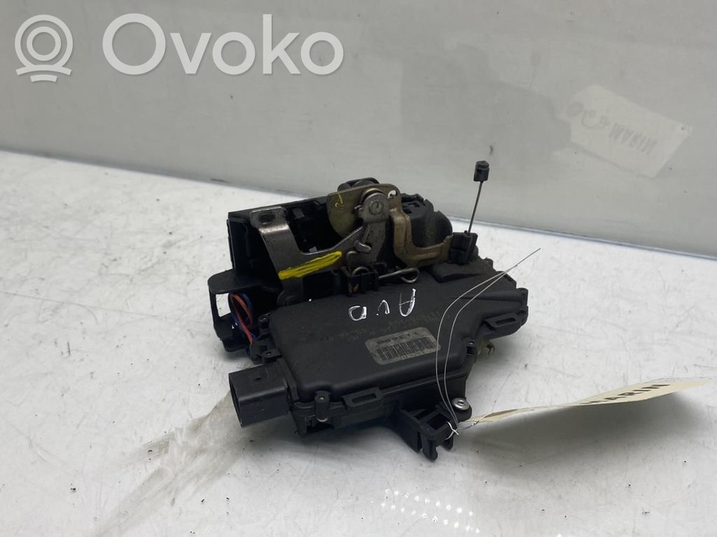 Etuoven lukko   107837168PC