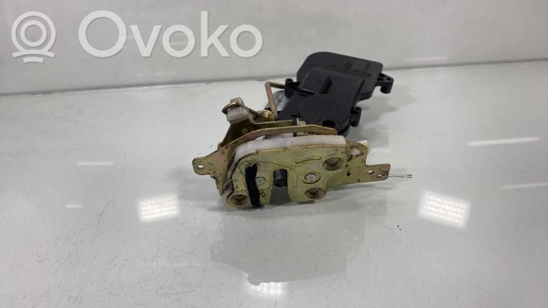 Mazda 2 Front door lock 