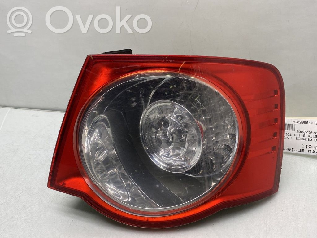 Volkswagen Jetta V Lampă spate în caroserie 