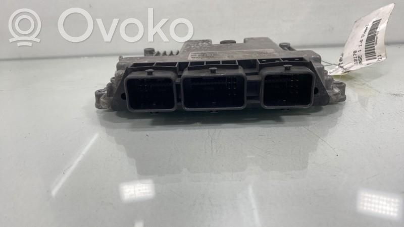 Ford Focus Variklio valdymo blokas 