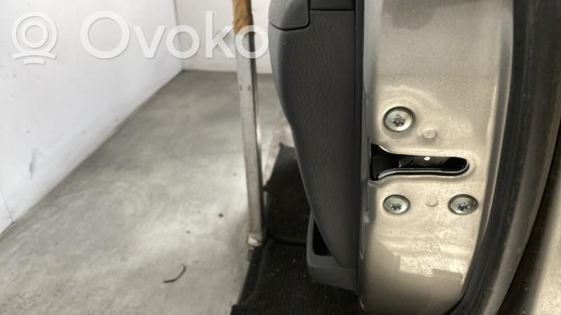 KIA Soul Durvis 
