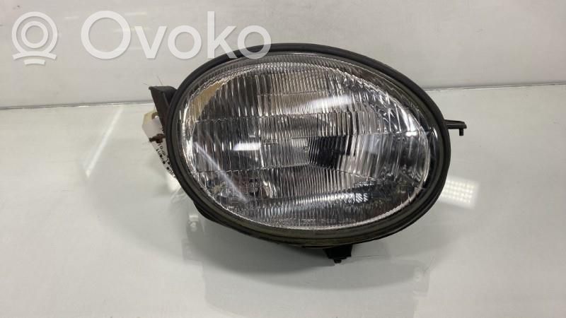 Toyota Corolla E110 Headlight/headlamp 