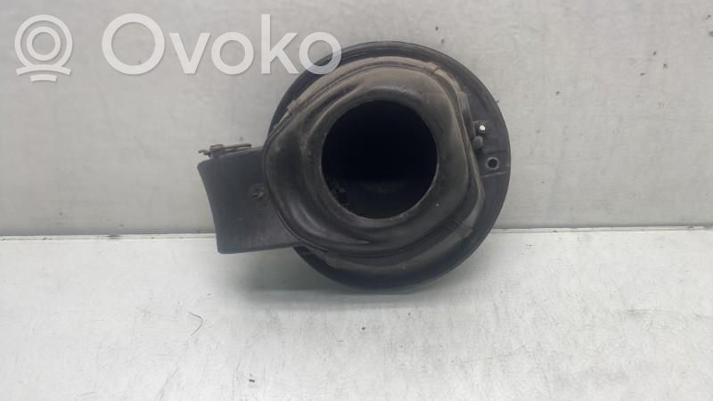 BMW Z4 E85 E86 Fuel tank cap 