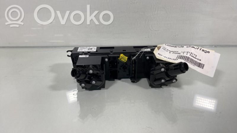 Volkswagen Polo VI Panel klimatyzacji 