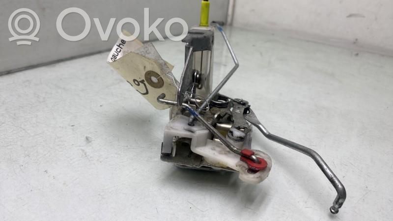 Toyota Aygo AB10 Etuoven lukko 