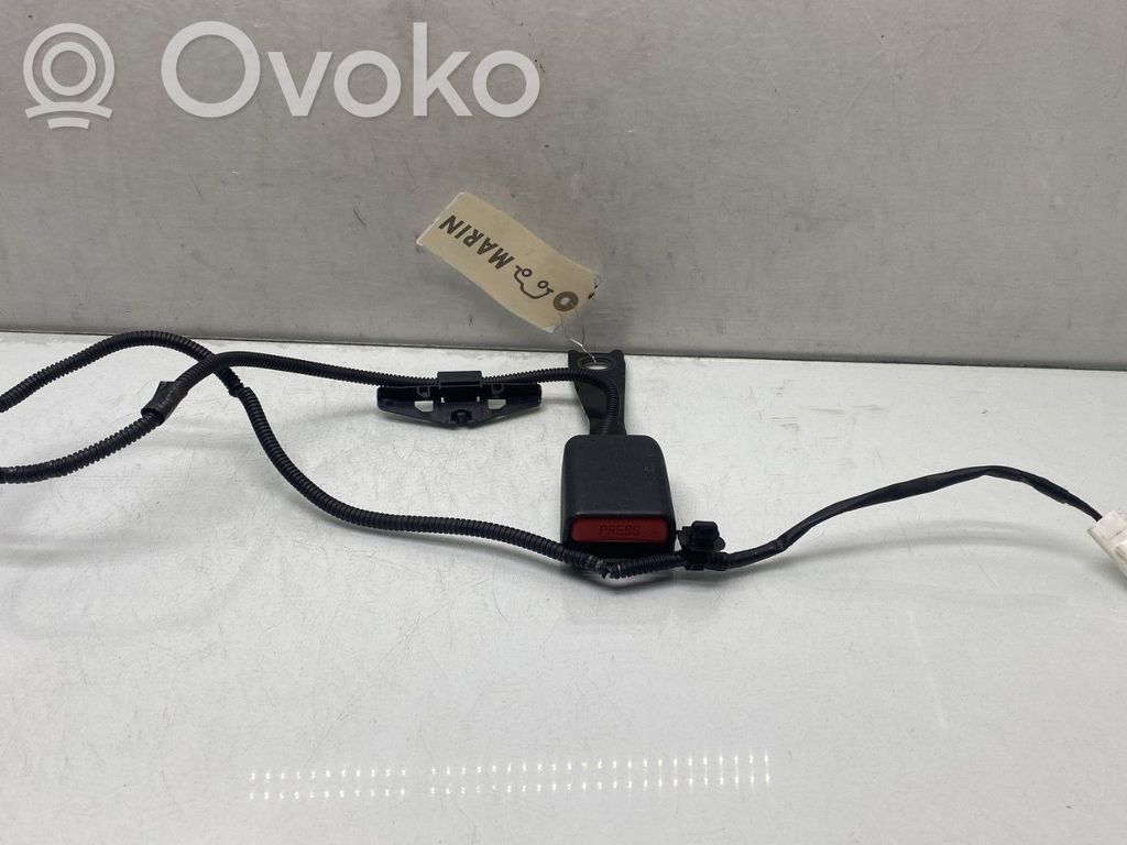Toyota Yaris Hebilla del cinturón delantero 