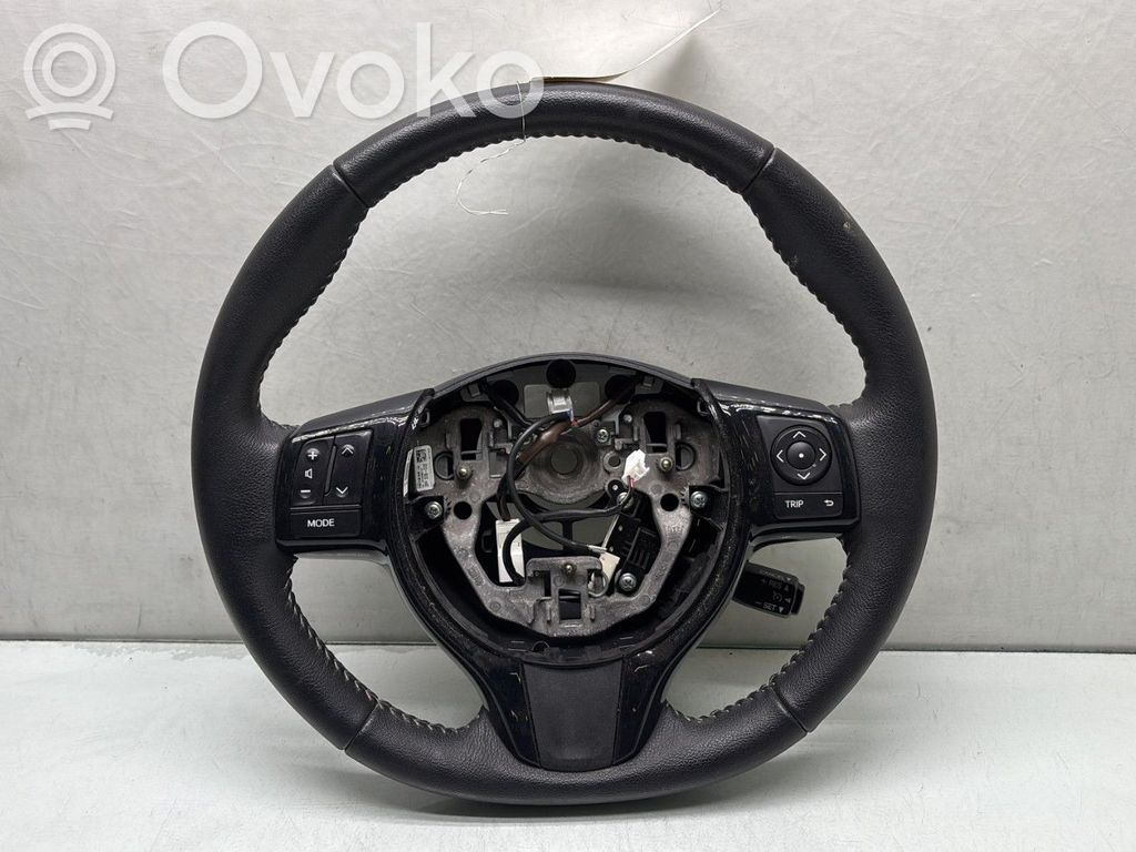 Toyota Yaris Volan