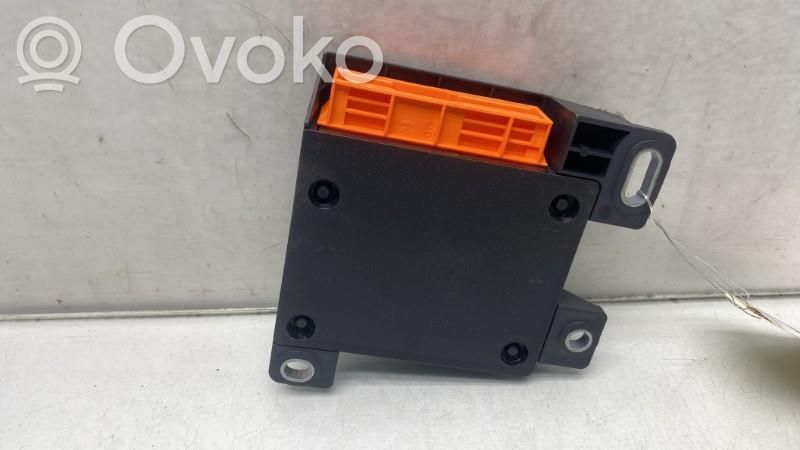 Unidad de control/módulo del Airbag   8201385569