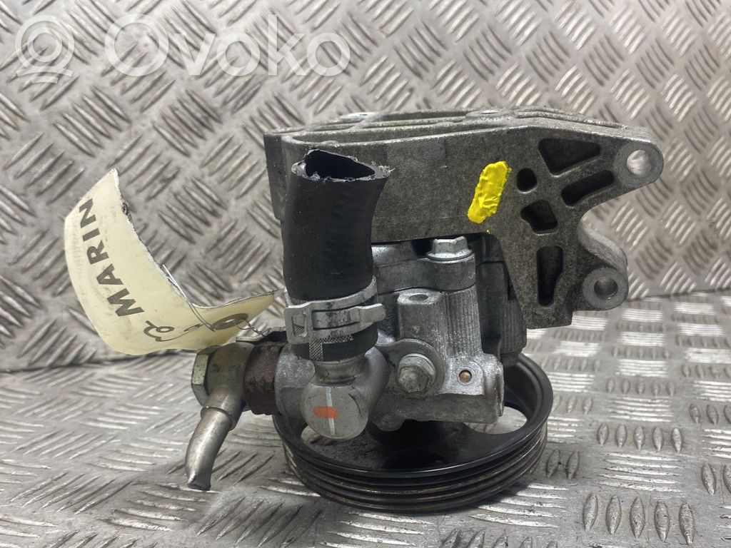 Opel Insignia A Power steering pump 