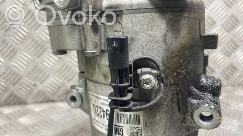 Opel Meriva B Compresseur de climatisation 