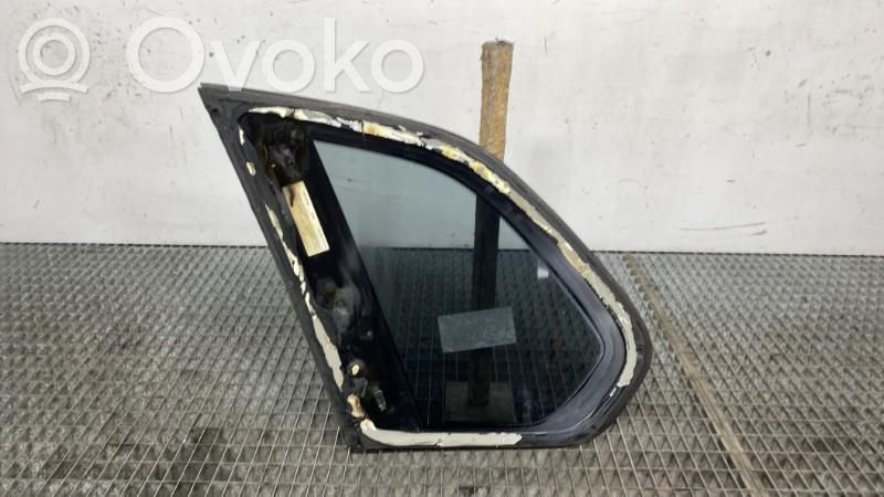 BMW X5 E70 Rear side window 