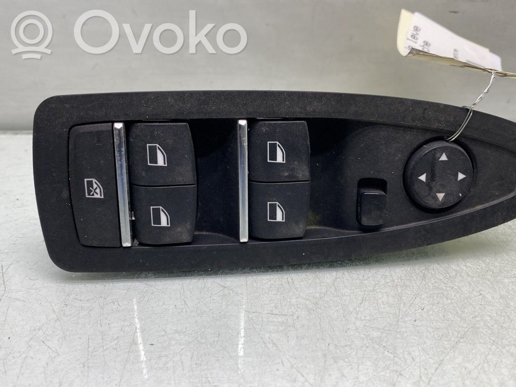 BMW 1 F20 F21 Electric window control switch 
