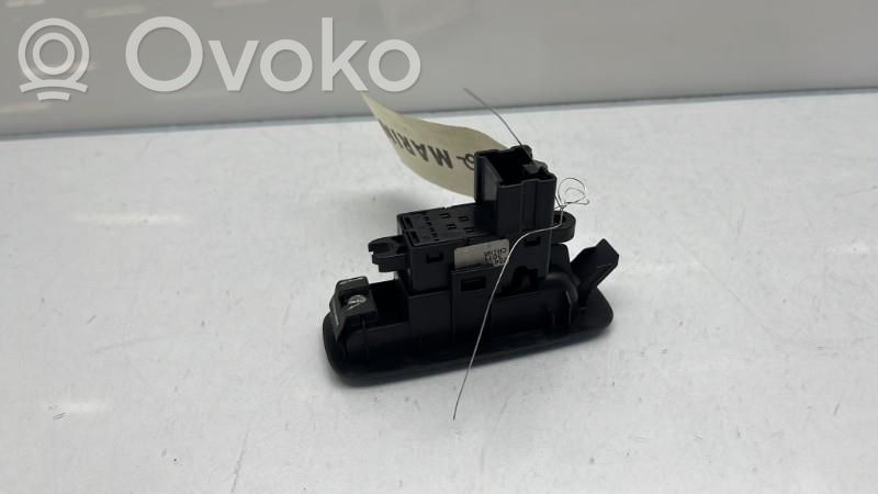 Nissan Qashqai Interruttore di controllo dell’alzacristalli elettrico