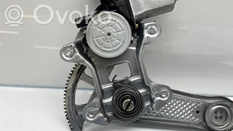 Toyota Yaris Alzacristalli della portiera anteriore con motorino 