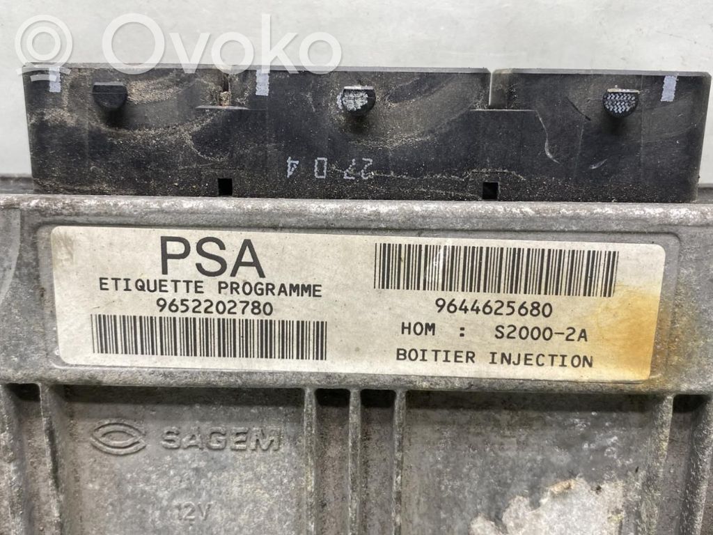 Peugeot 206 Engine control unit/module 