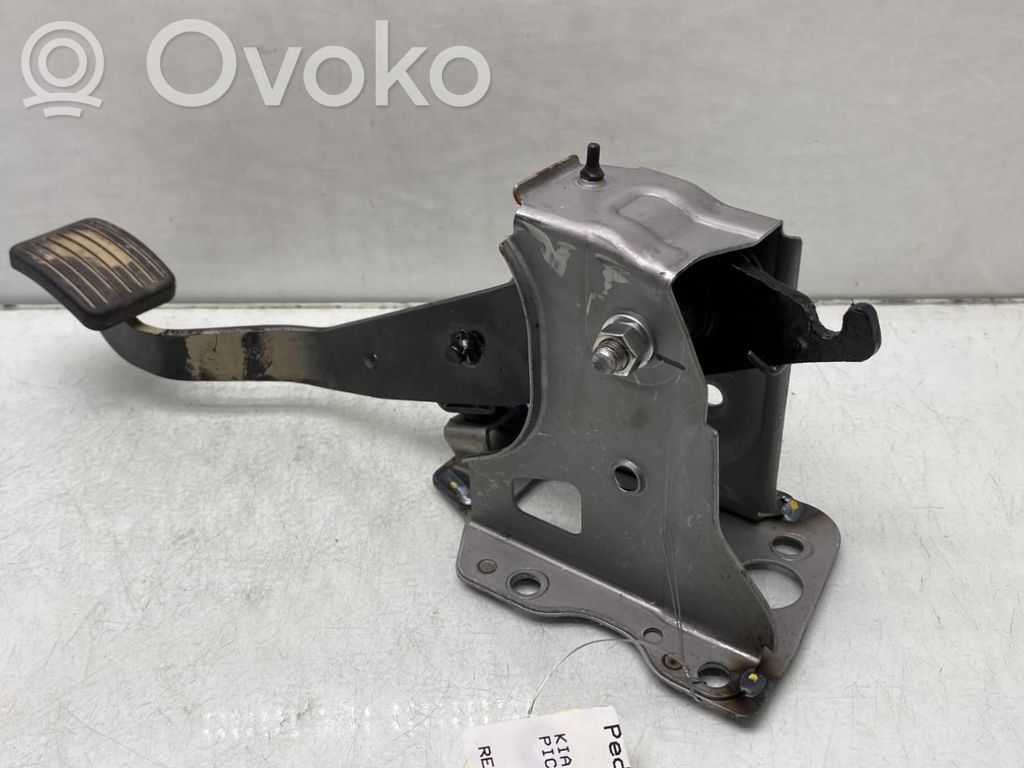 Pedal de embrague   32820G6100