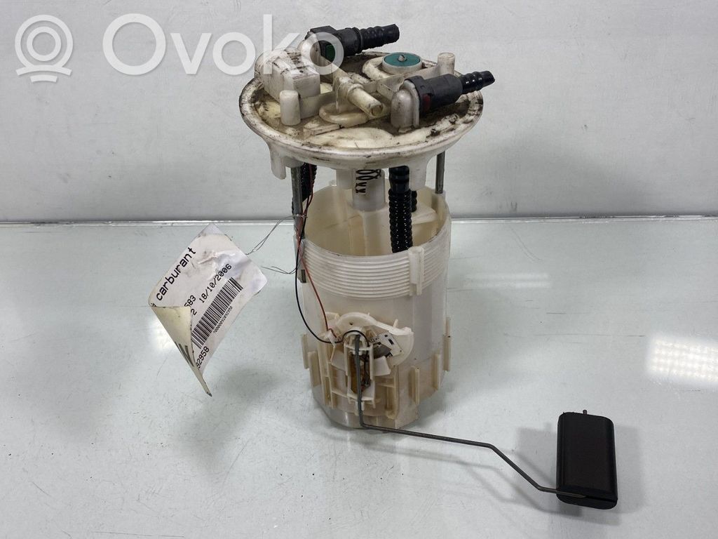 Renault Kangoo I Bomba interna de combustible 