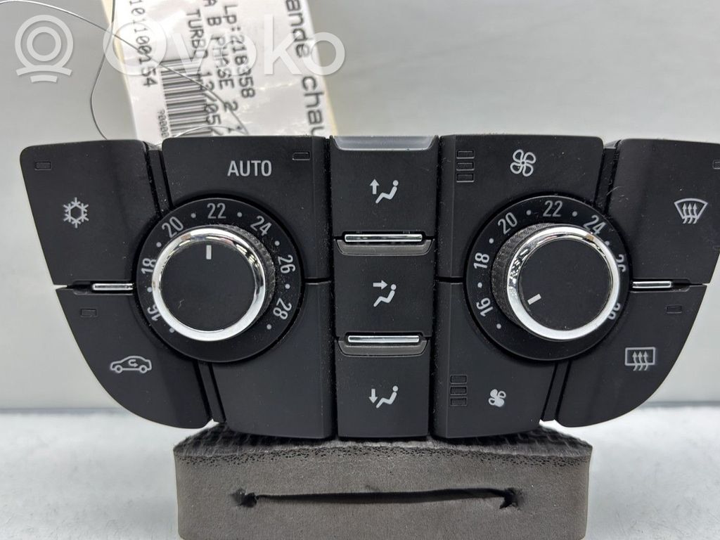 Opel Meriva B Climate control unit 