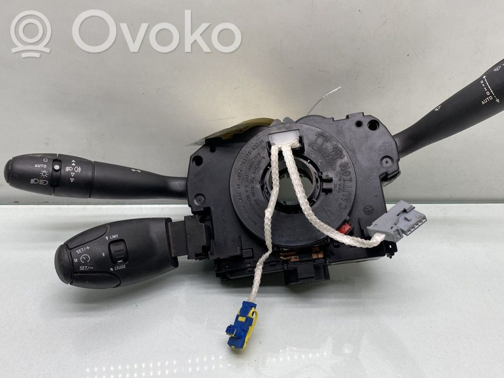 Peugeot 308 Wiper turn signal indicator stalk/switch 