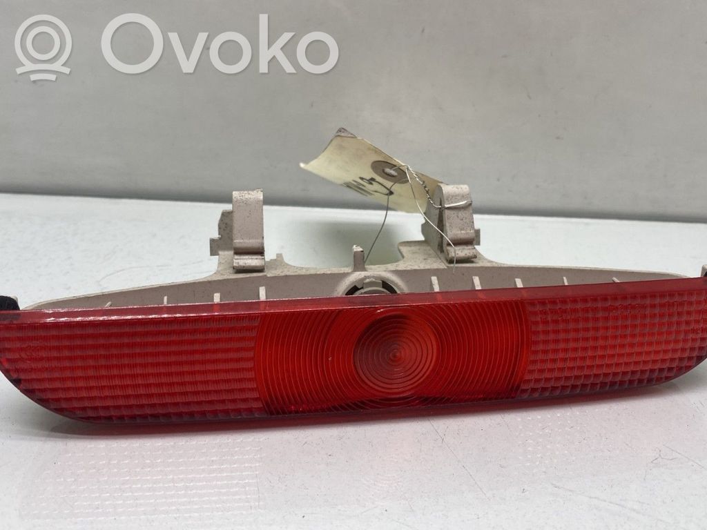 Mazda 3 I Third/center stoplight 