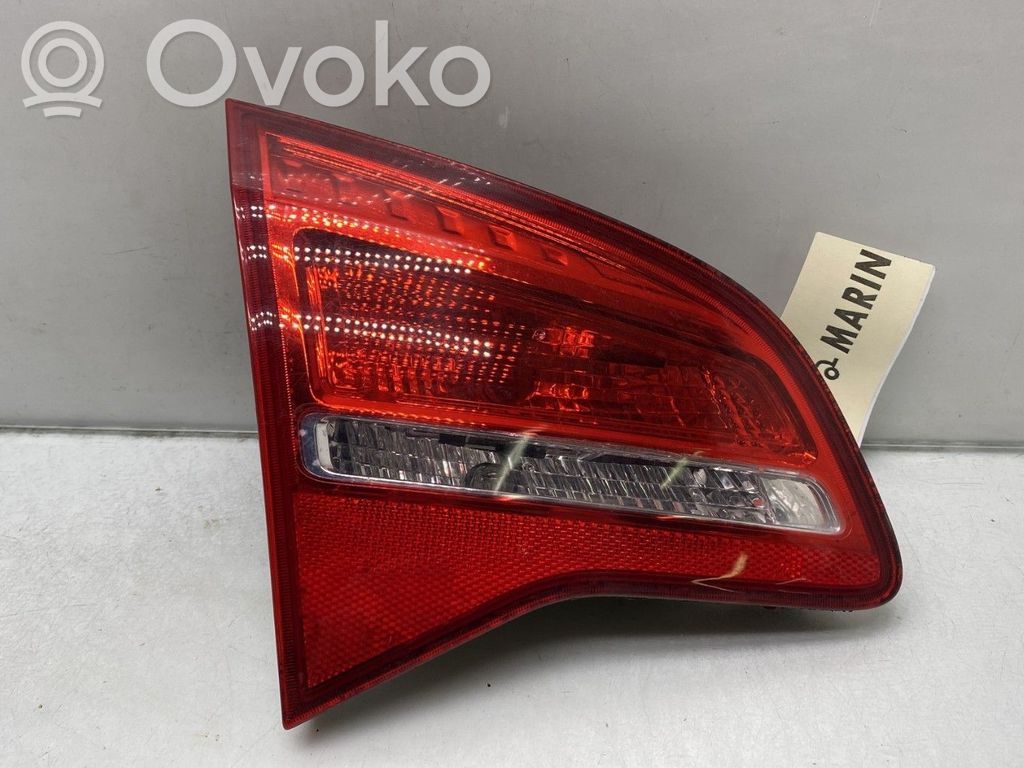 Opel Meriva B Aizmugurējais lukturis pārsegā 