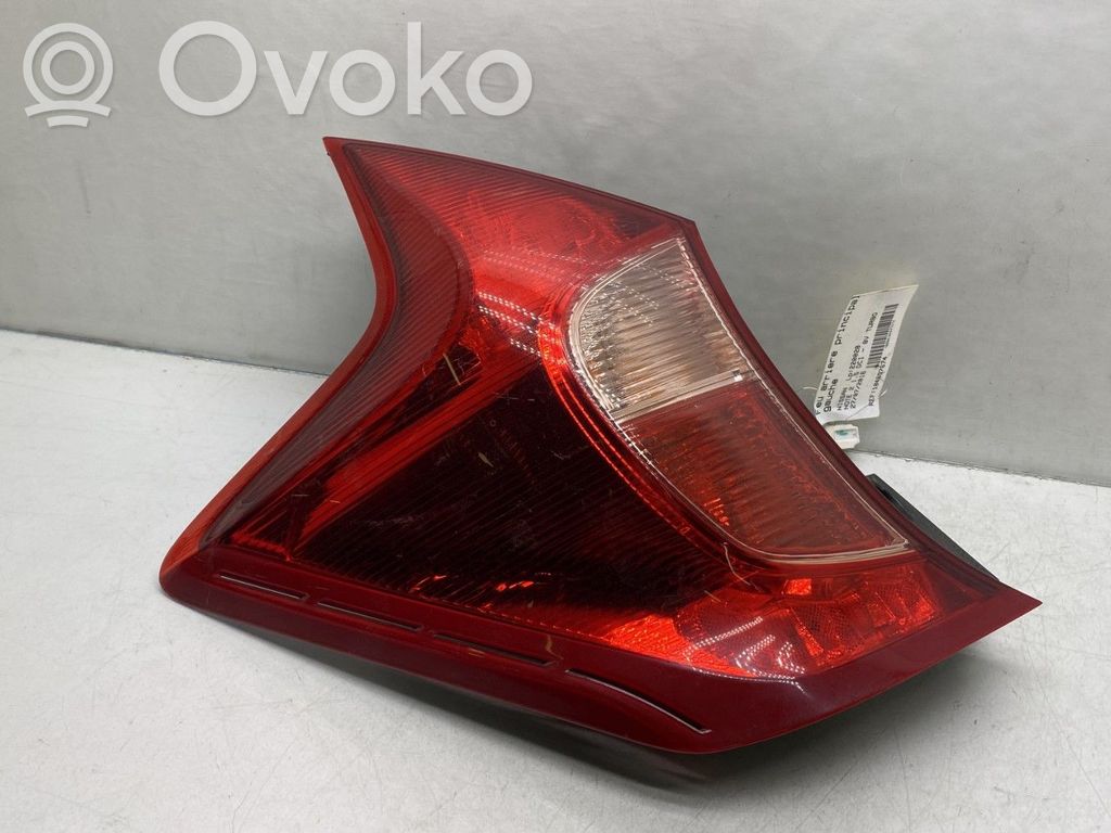 Nissan Note (E12) Rear/tail lights 