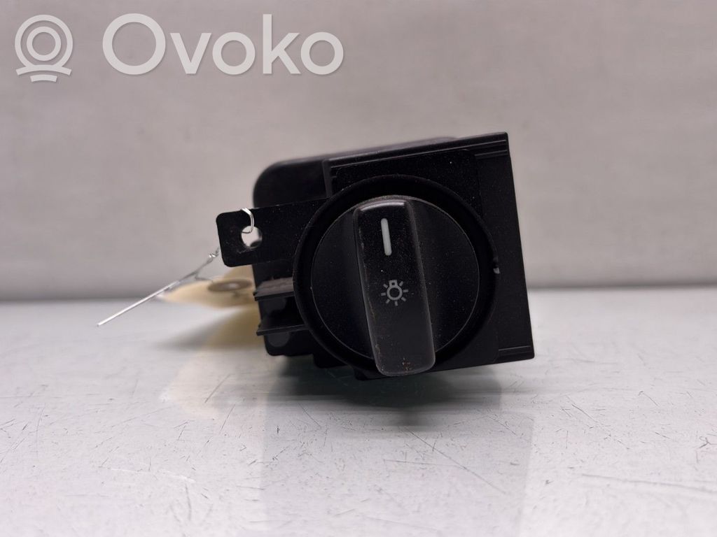 Mercedes-Benz B W245 Interruptor de luz 