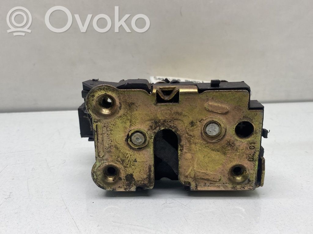 Etuoven lukko   8200727508