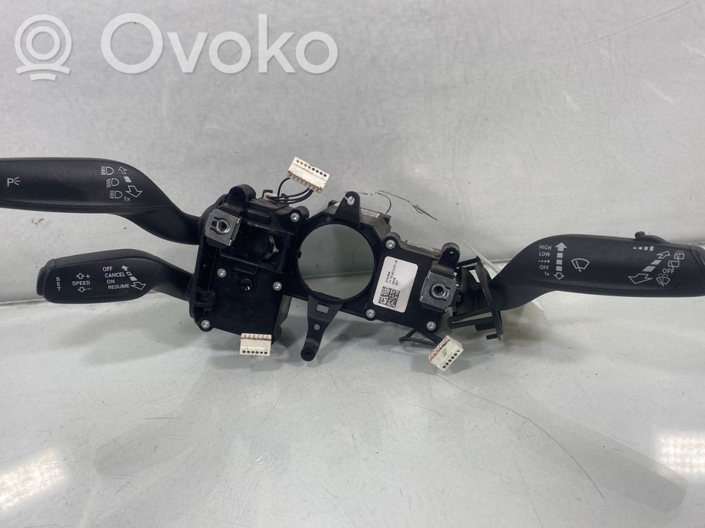 Audi A1 Commodo, commande essuie-glace/phare 