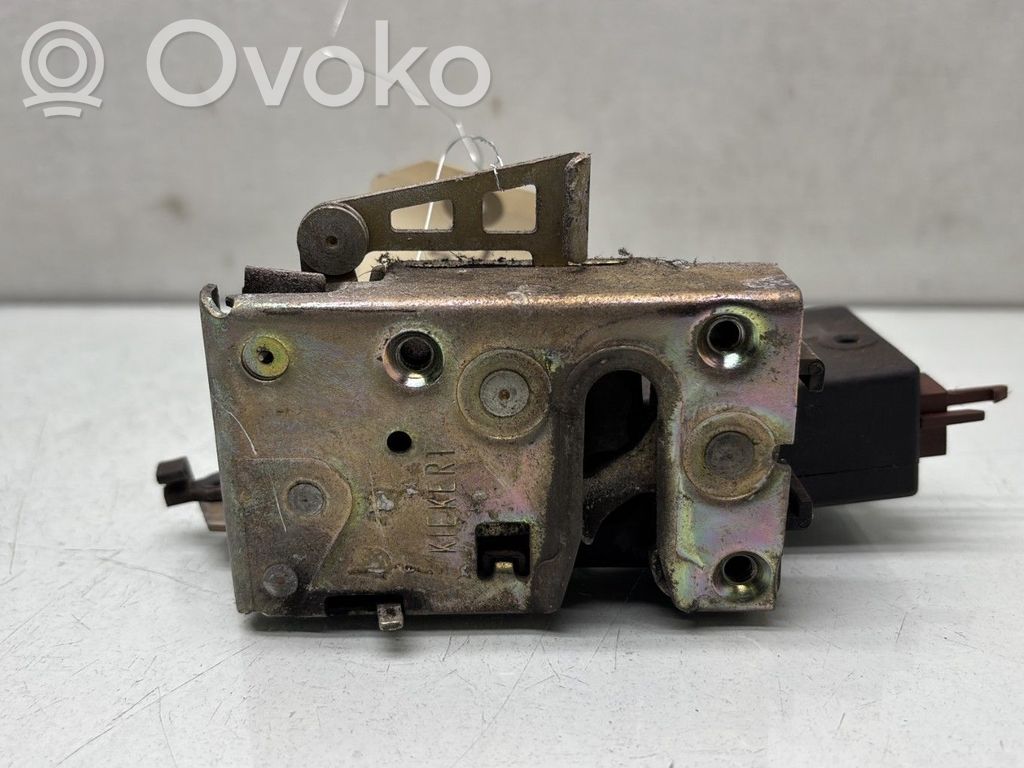 Citroen Saxo Takaoven lukko 