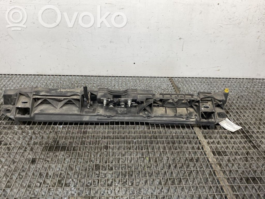 Peugeot 308 Panel mocowania chłodnicy / góra