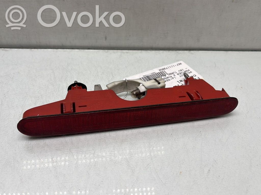Kolmas/lisäjarruvalo   6351FE