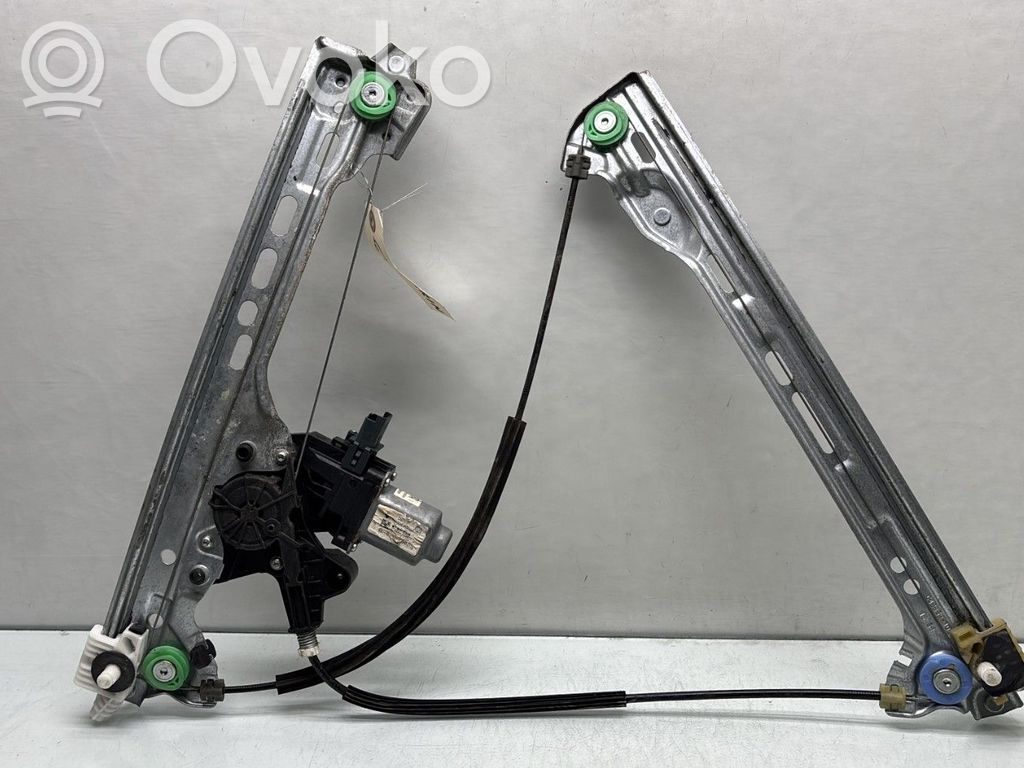 Renault Megane IV Elektryczny podnośnik szyby drzwi przednich 