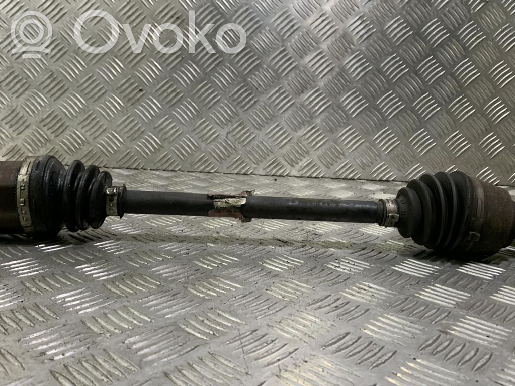Antriebswelle vorne   391003VA0A