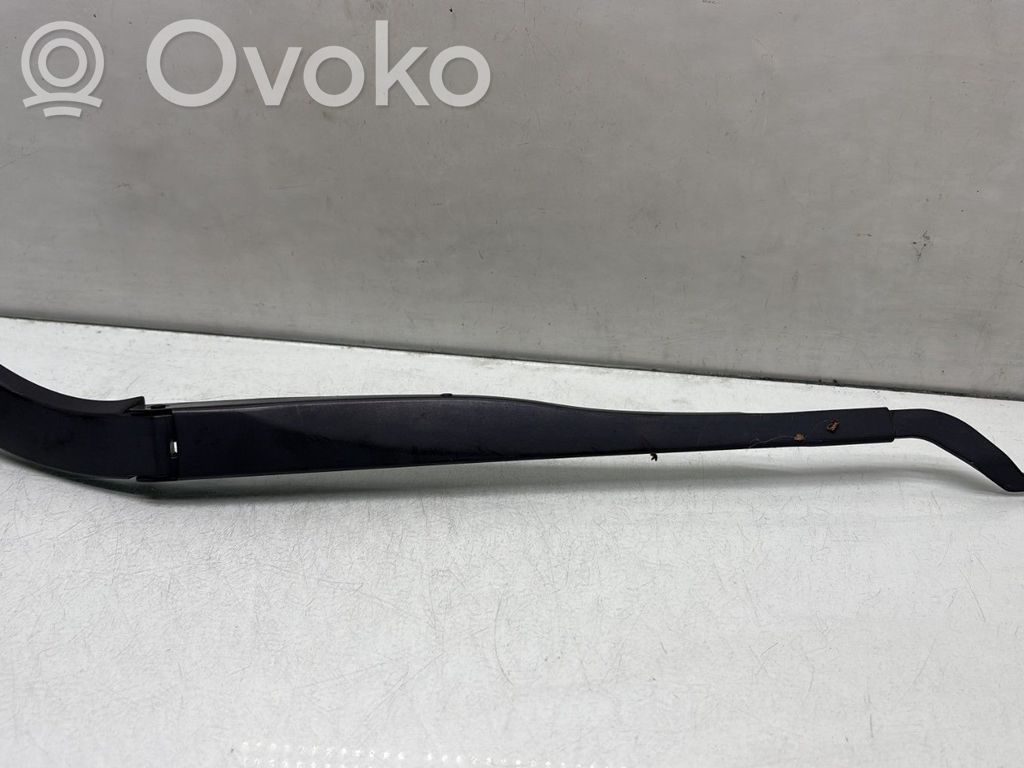 Hyundai Kona I Ramię wycieraczki szyby przedniej / czołowej 