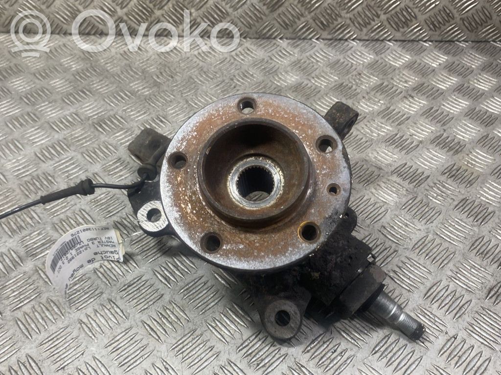 Renault Master III Achsschenkel vorne 